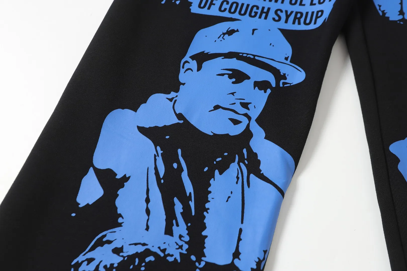 ｜ T 001# ｜ THAT'S A AWFUL LOT OF COUGH SYRUP Same Style. （fabric): Sizes（size）：S-M L X L （colour）： - / - / - ：T 002#｜ ：（fabric）： Sizes（size）：S-M-L-XL （couour）： - / - /